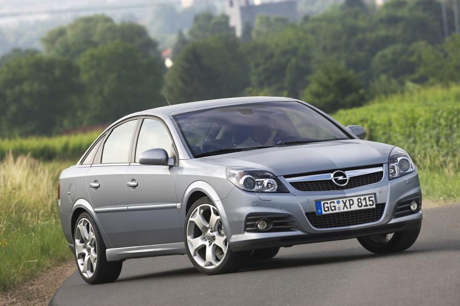  Opel Vectra GTS 2005 года  (фото 3 из 19)